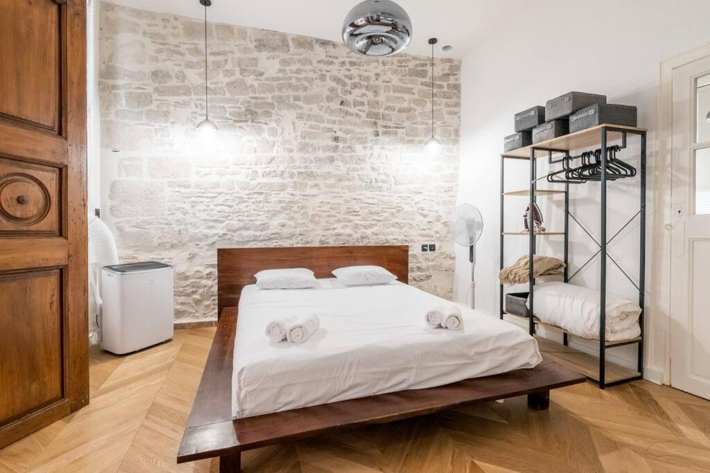 Apartamento Harmonie Nimes Exterior foto