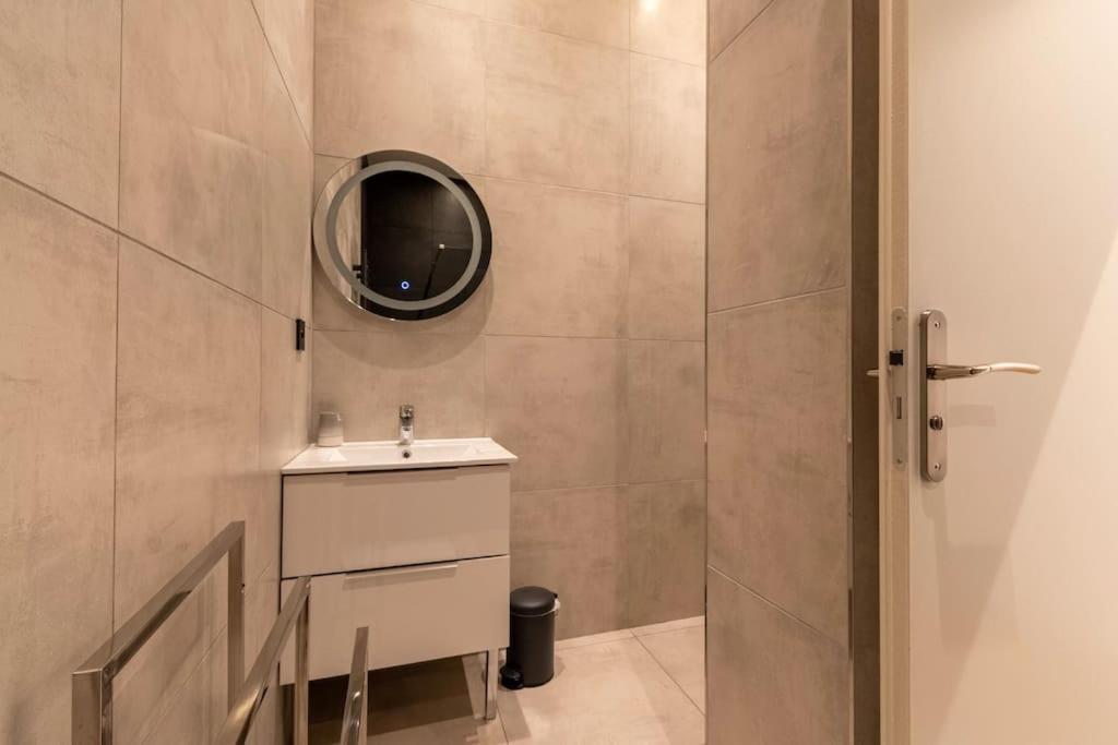 Apartamento Harmonie Nimes Exterior foto