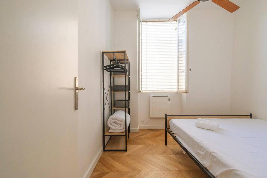 Apartamento Harmonie Nimes Exterior foto