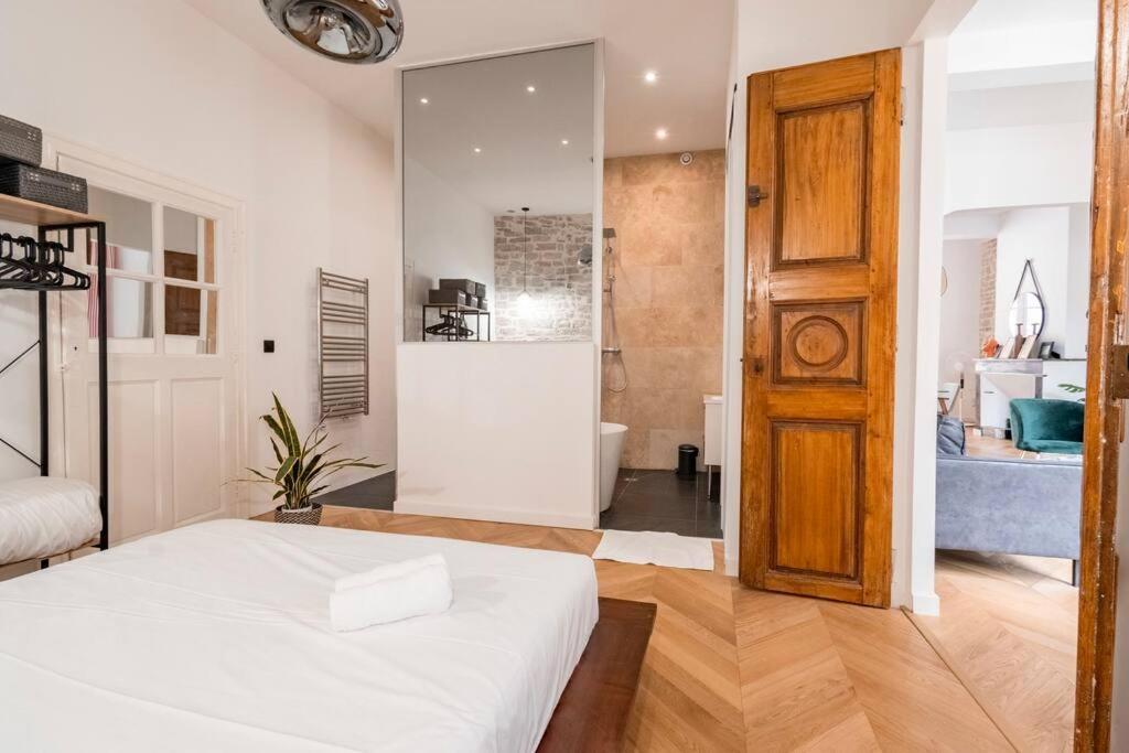 Apartamento Harmonie Nimes Exterior foto