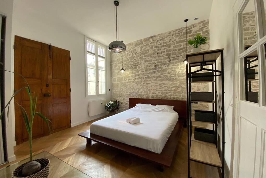 Apartamento Harmonie Nimes Exterior foto